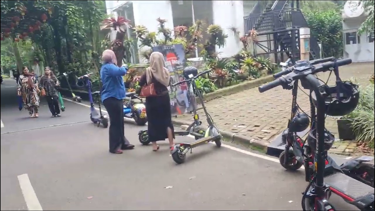 visit to BOTANI GARDEN BOGORWEST JAVA INDONESIA🇲🇨