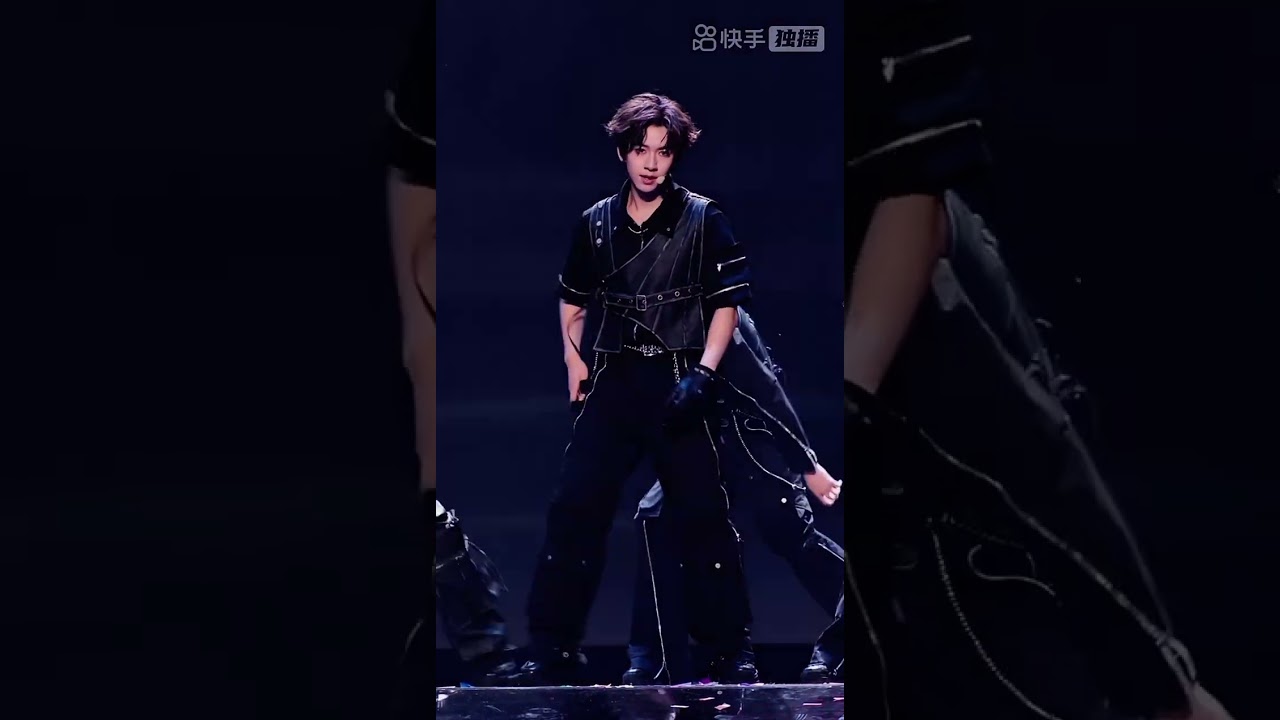 Lâu ngoại lâu - Hạ Tuấn Lâm focus || 楼外楼 — 贺峻霖 focus