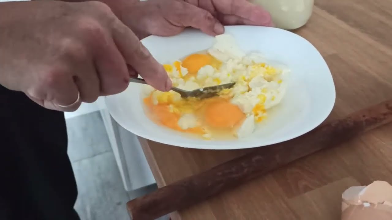 VLOG: СЕРБСКИЙ БУРЕК С СЫРОМ/ РЕЦЕПТ СЕРБСКОЙ БАБУШКИ