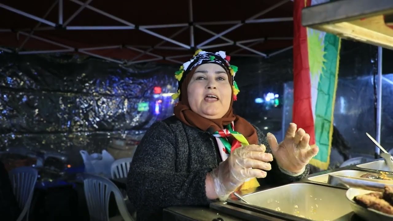 هەڵواسینی ئاڵای کوردستان ... سەهۆڵەکە.