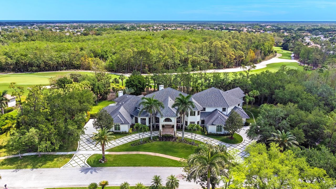 Quail West Golf & Country Club  |  4300 Brynwood Drive, Naples, FL  |  Matt Brown, William Raveis