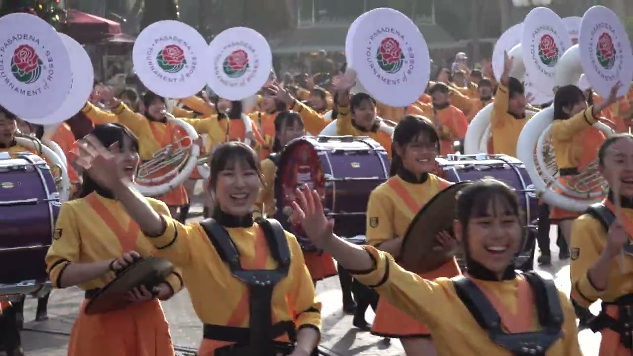 Disneyland  / Parade / Kyoto Tachibana SHS Band