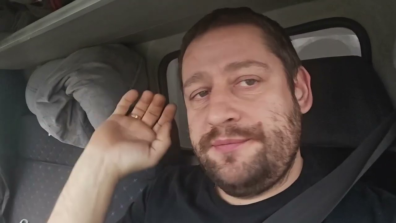 Уехал в рейс, а оказался дома.
