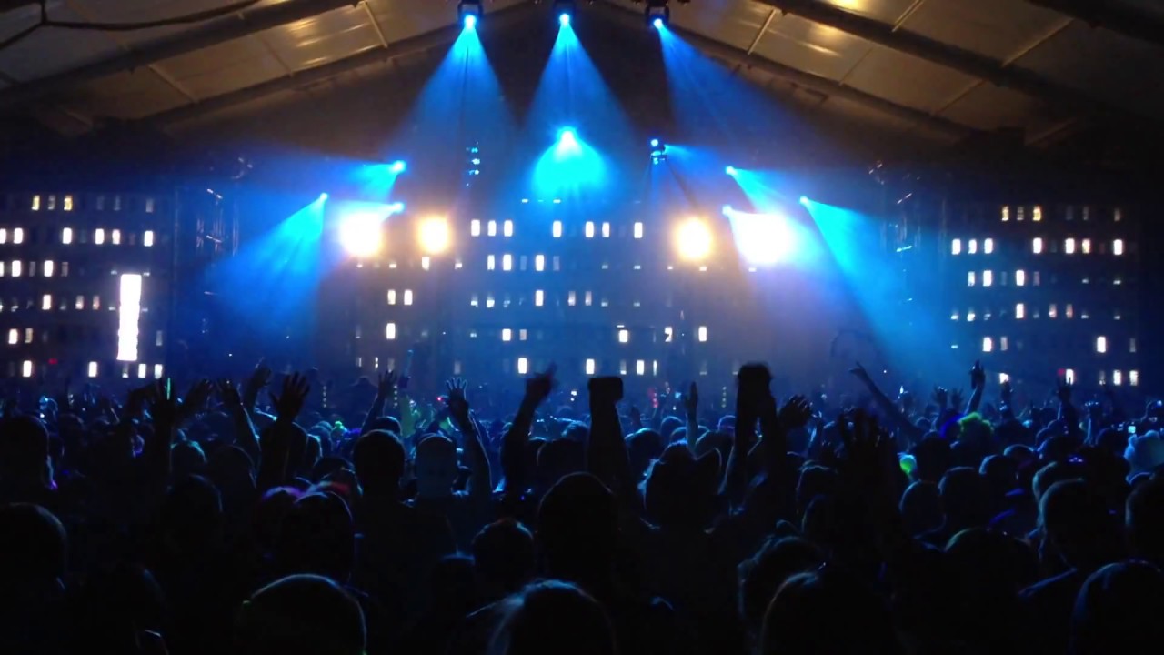 Avicii @ Lights All Night 2012 [1080p HD]