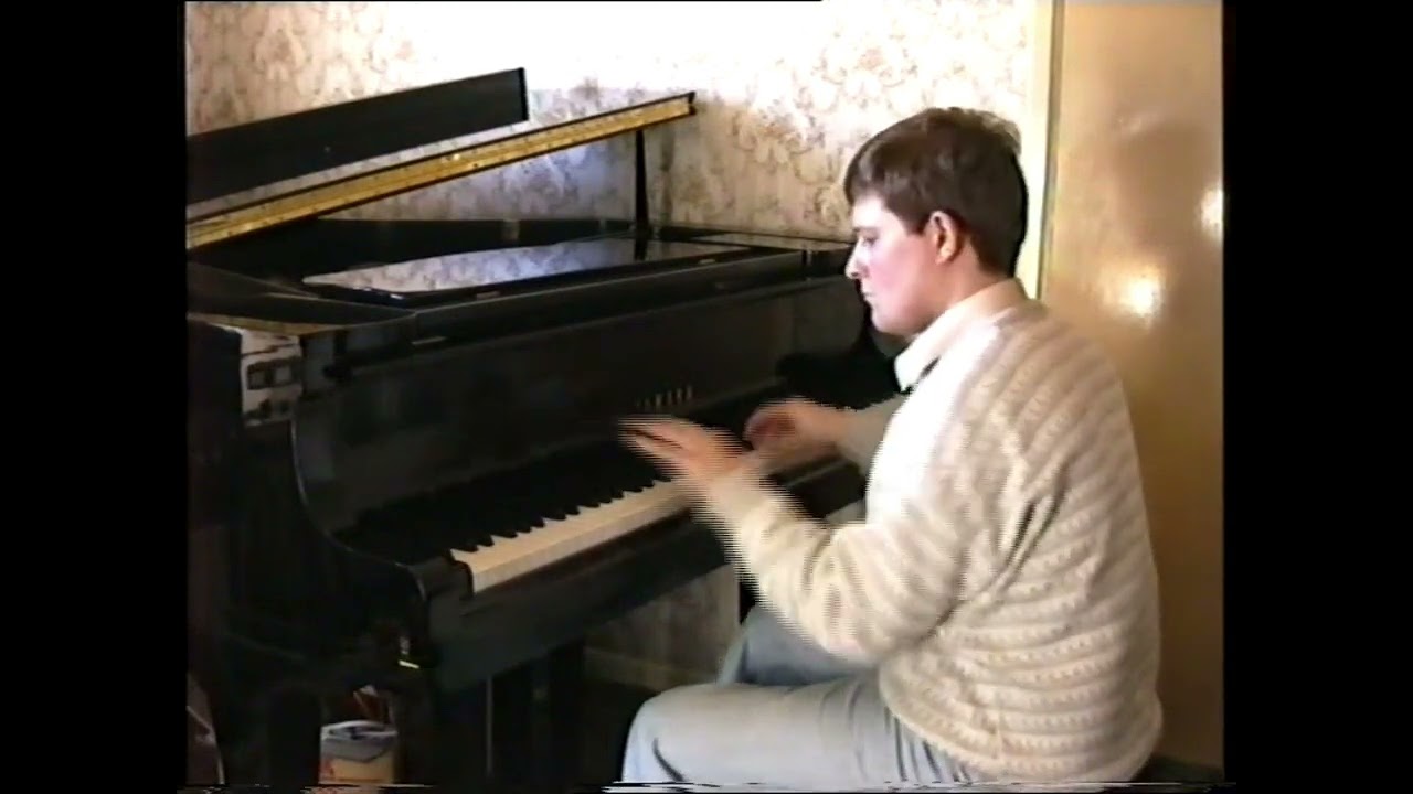 Chopin Ballade No. 4 in F minor, Op. 52 Pianist: Nick Taylor old Betamax 1989 recording