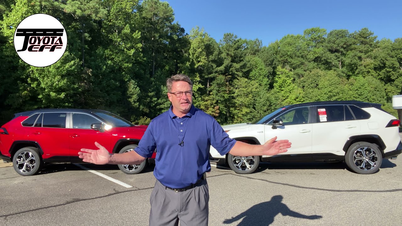 Compare RAV4 Prime XSE Premium vs No Premium!