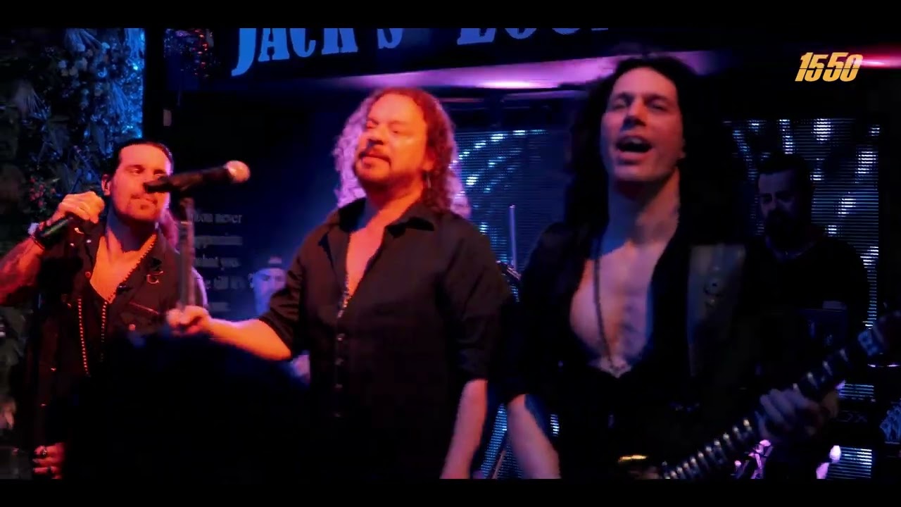15 50 & Χρήστος Δάντης | Το παλιό μου παλτό live @Jack’s Lounge 2022