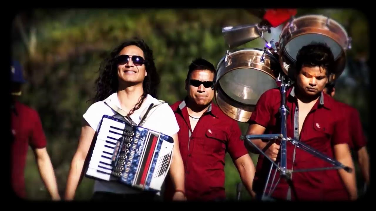 Grupo Jalado--- Coraz&oacute;n tun tun