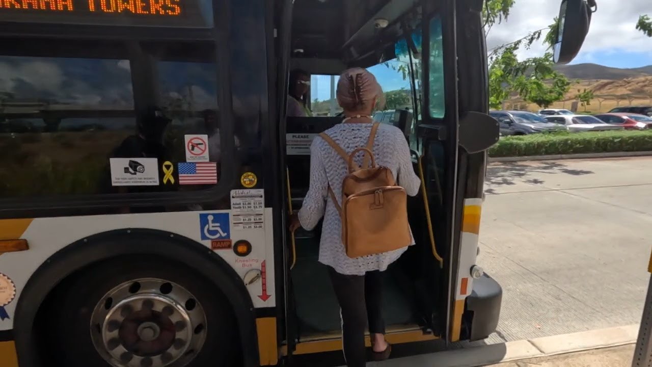 Bus riders on West Oahu seek better transit solutions