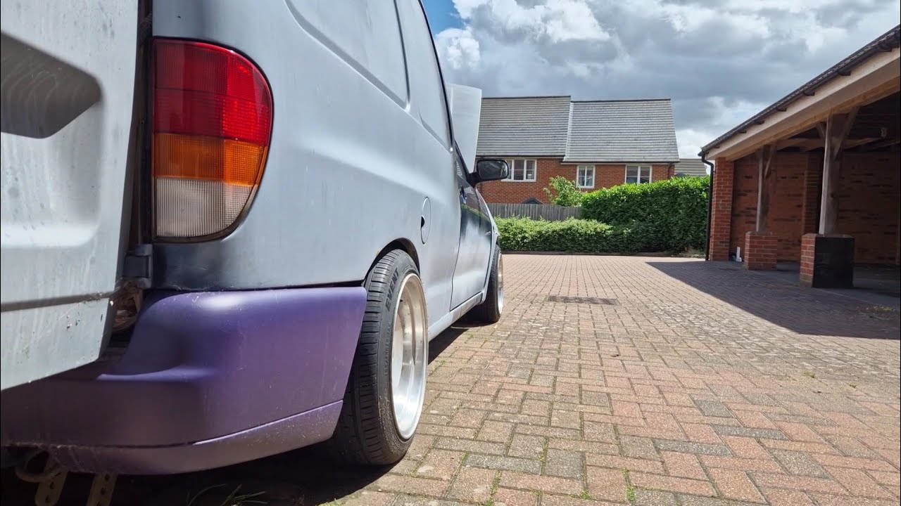 Bassvan S2E10. Mk2 Caddy Rear Axle Flip and BIG subwoofer box update!!