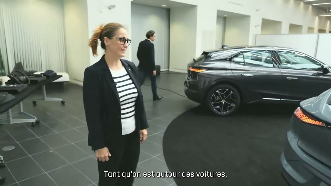 DS Automobiles | Plongez dans l’univers de N°4 - Nos experts vous présentent N°4​