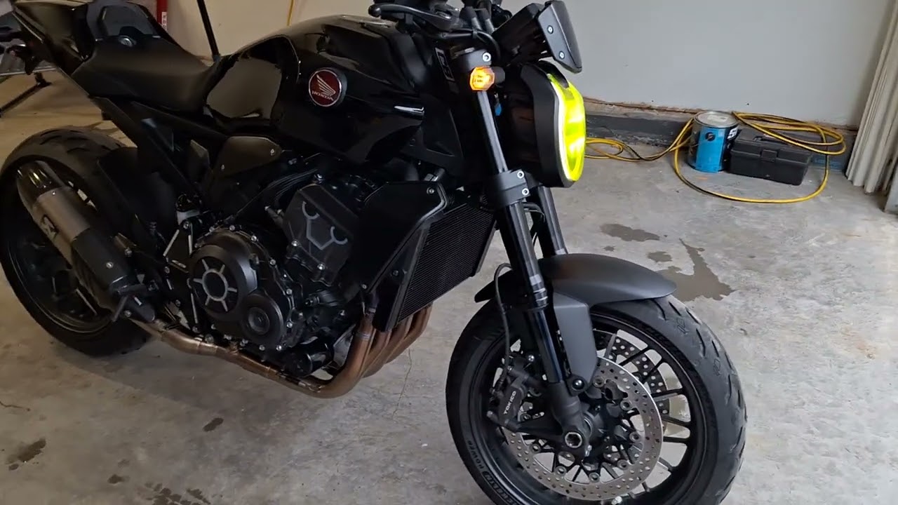 2024 CB1000R Black Edition