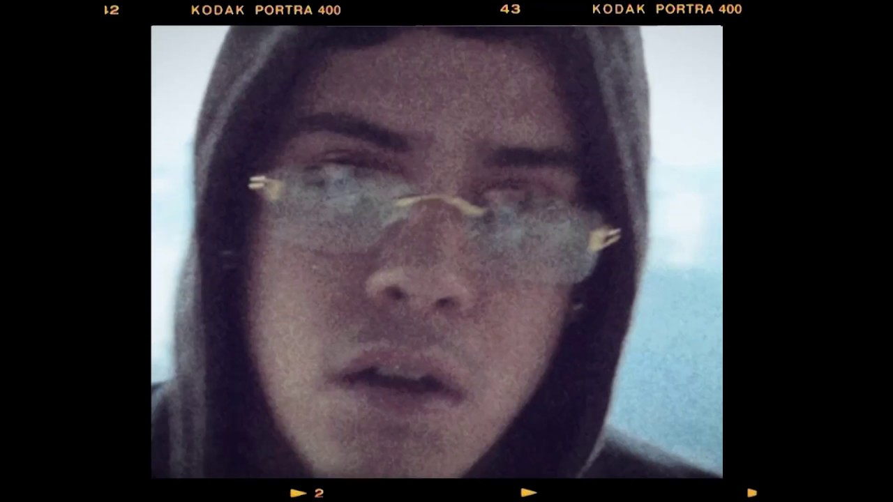 D'BANDO - SACHE [VIDEO OFICIAL] - Prodby: Spaceship Studio.