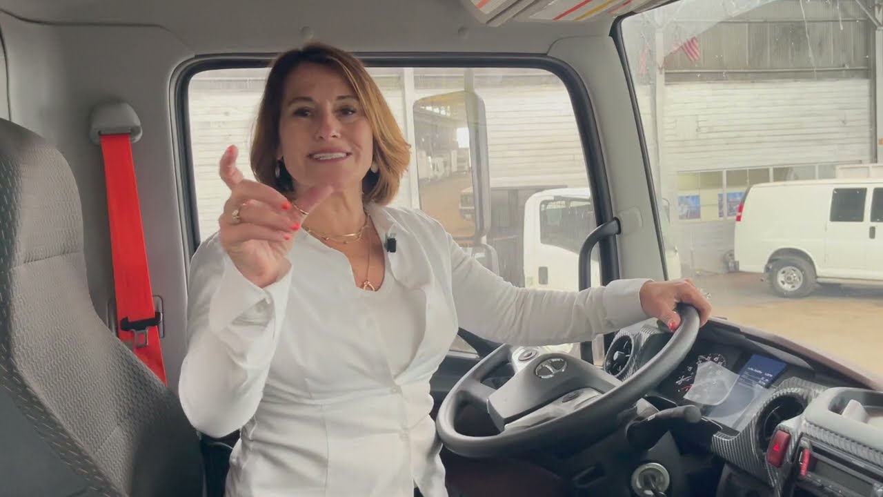 Hino L6: Walk Around