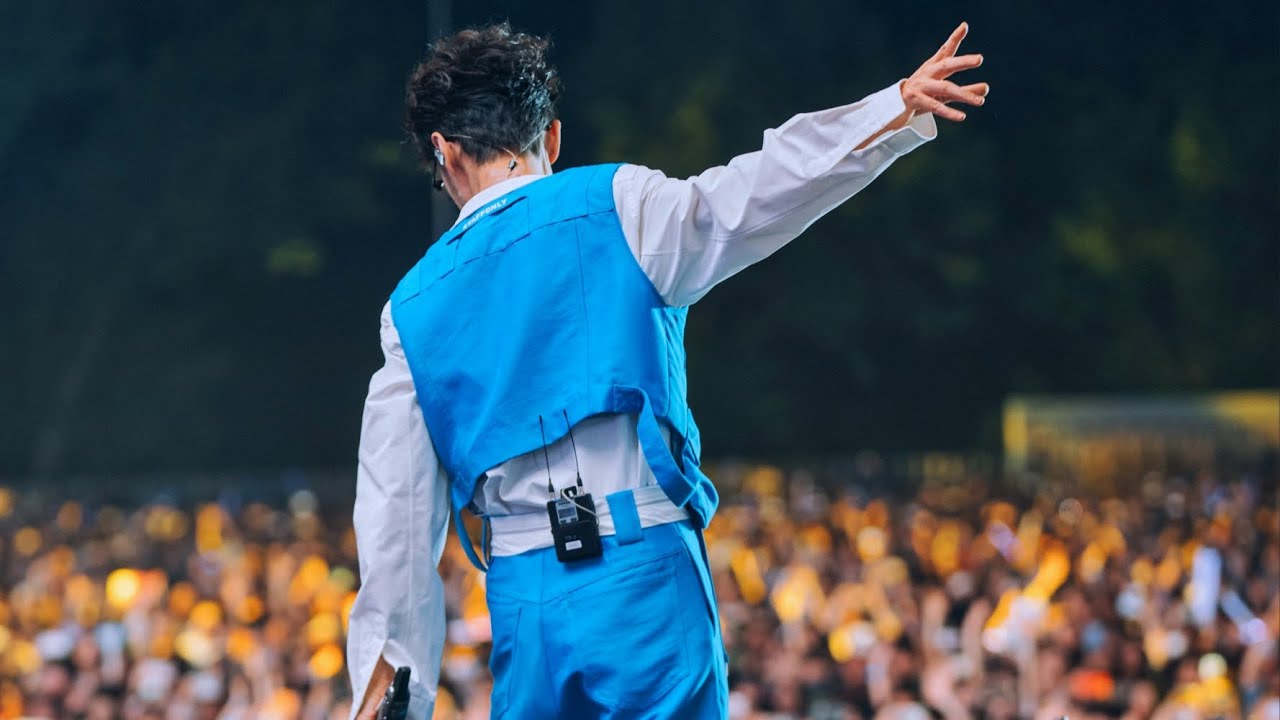 周傳雄20240421武漢國潮音樂節 | 小剛老師全背影舞台視覺