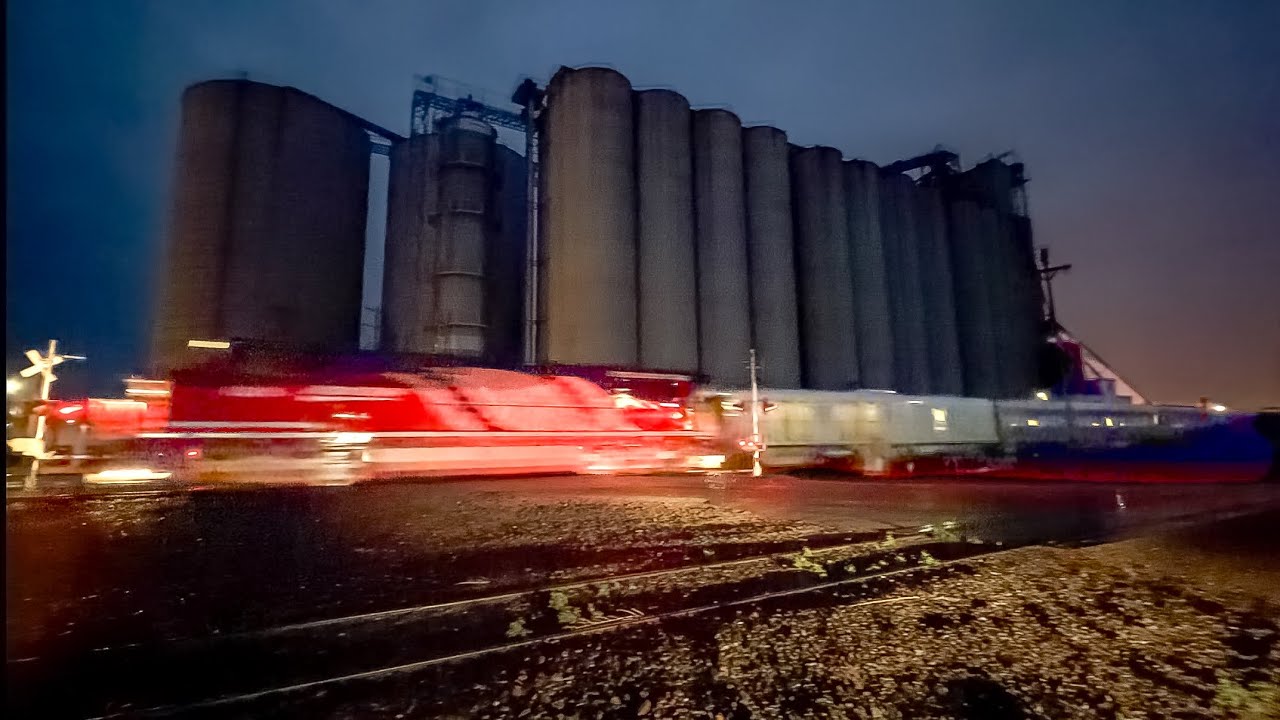 BNSF 2026 high speed through Hemingford, Nebraska. USA 250th passenger train 