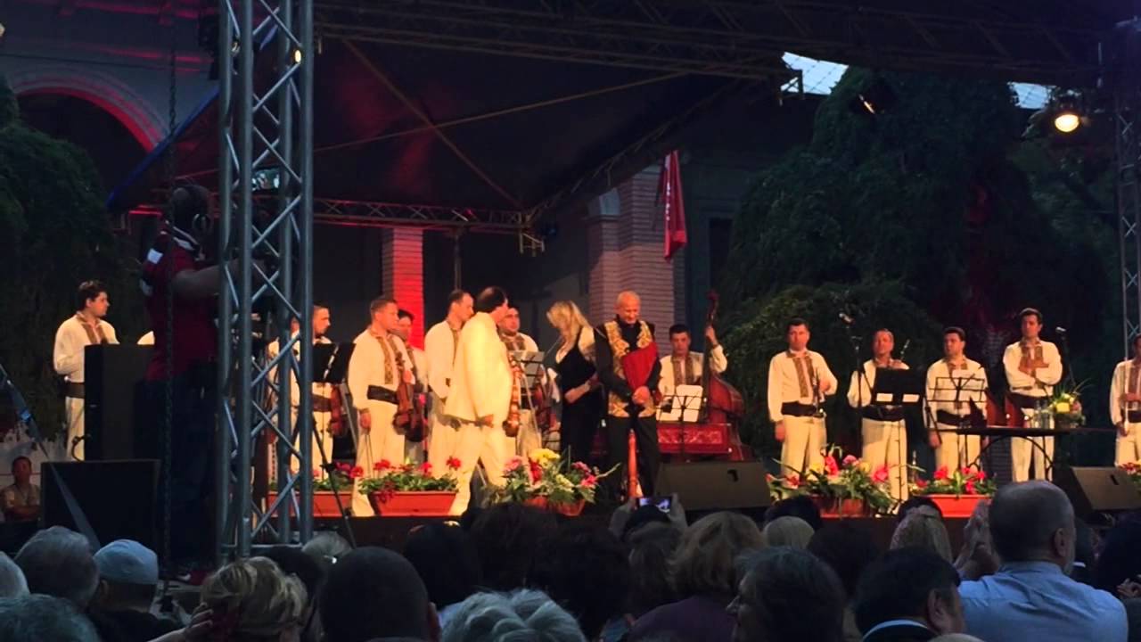 GHEORGHE ZAMFIR SI BOTGROS  FESTIVAL NAI GAESTI 2015 FULL CONCERT