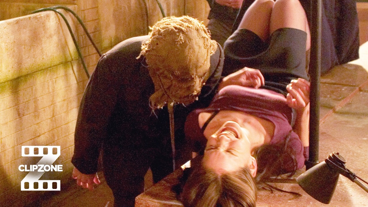 Batman Begins | Scarecrow's Fear Gas | ClipZone: Horrorscapes