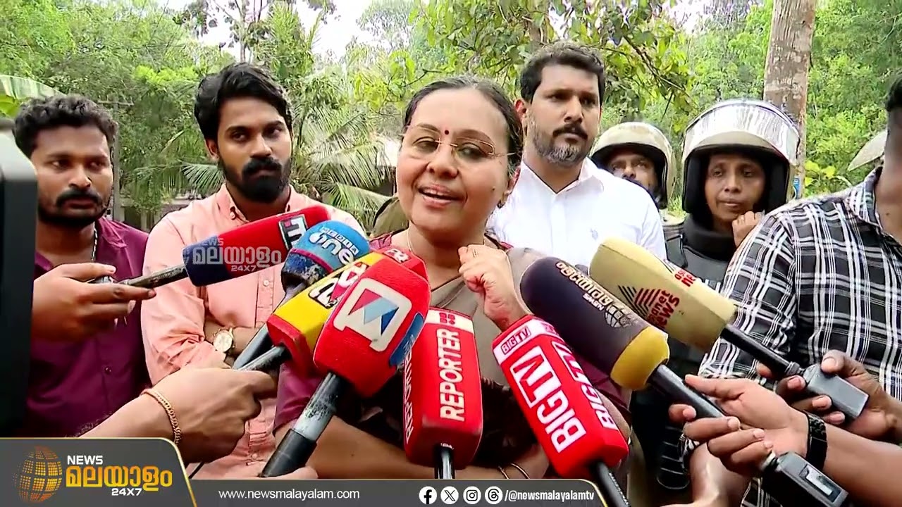 'ഇത്ര സമരമുണ്ടാകുമോ പെര്‍ഫോം ചെയ്യാത്ത ഒരു വകുപ്പാണെങ്കില്‍ ?'