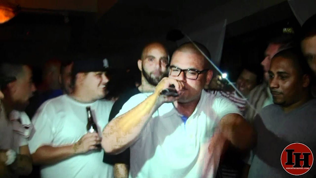Charlie Hustle live in Club Remy in Brooklyn #Industryhotel #BehindDaBarz