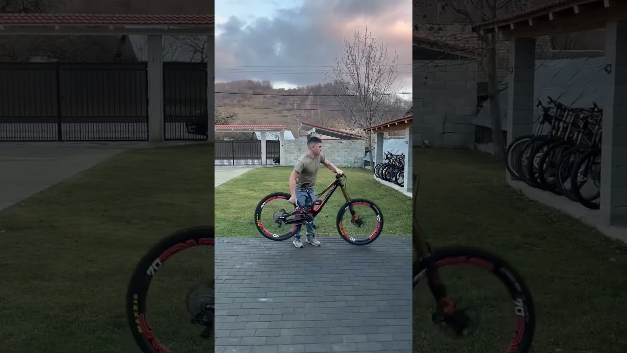 Specialized demo 8 carbon enve rims