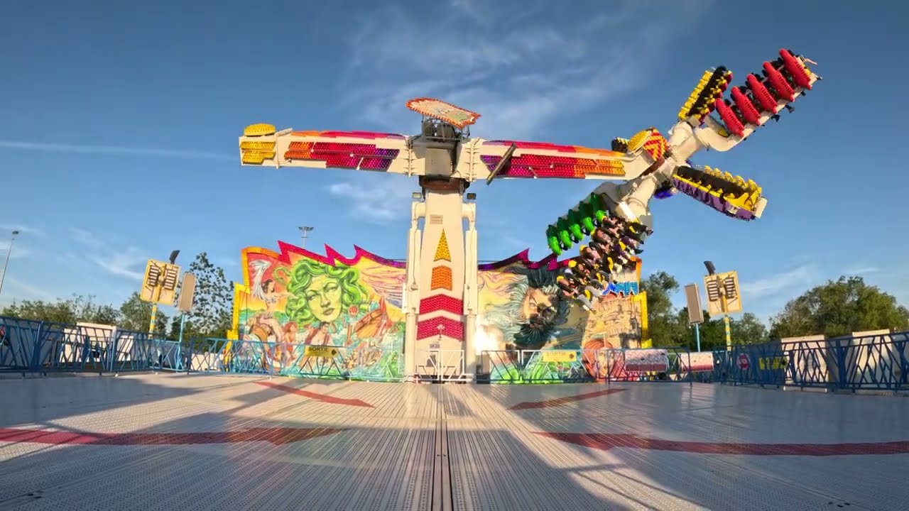 Poseidons Rache Top Scan (Offride) / Metz - Foire de Mai 2024 / Kirmes Fahrgeschäft / Mondial