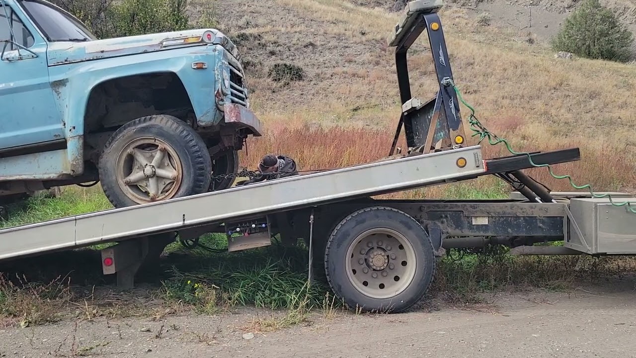 SCRAP Ford Dump truck