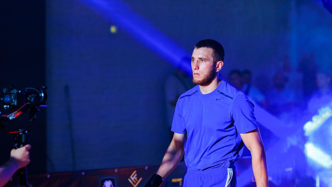 Завершив бій за 40 секунд больовим на ногу😎