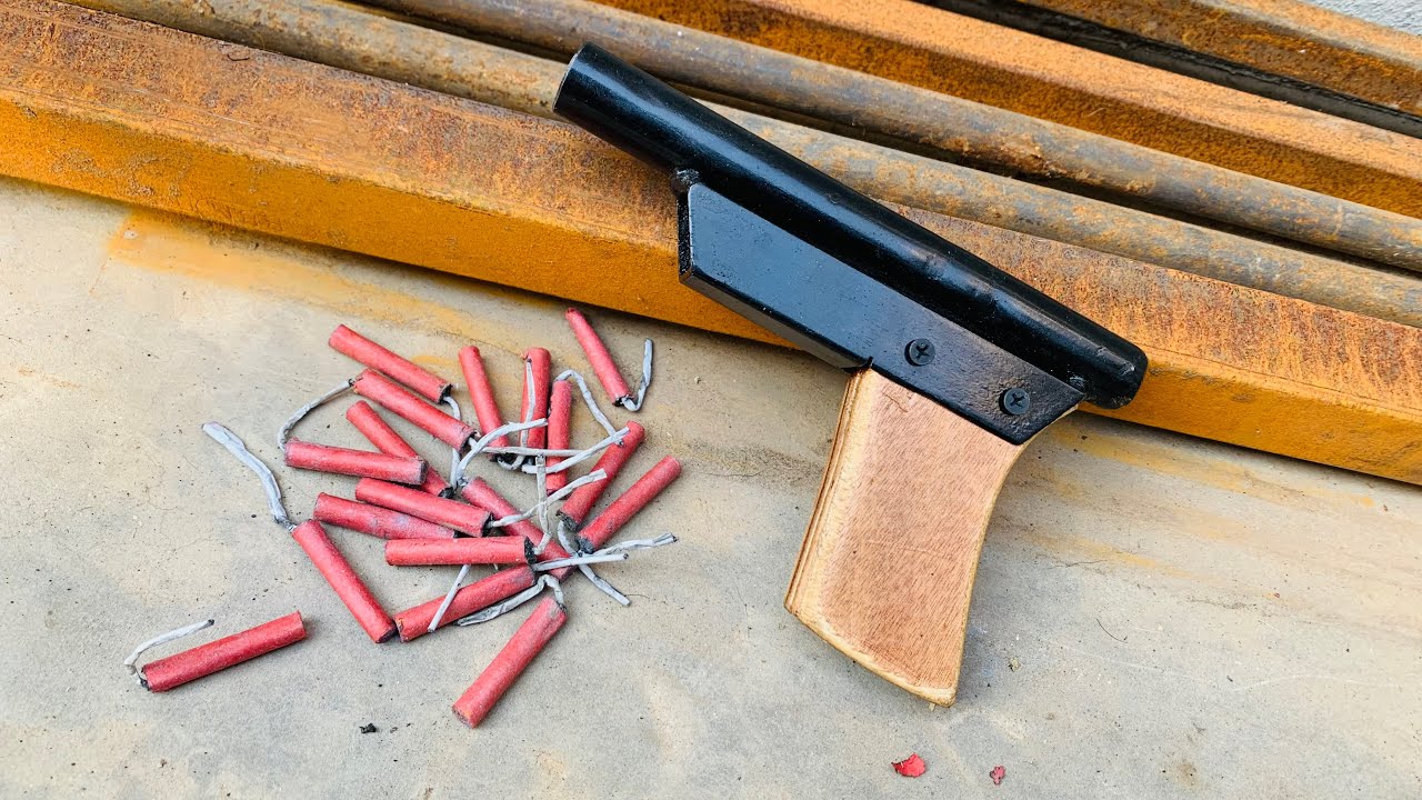 Homemade Gun for Diwali crakers | homemade g*n