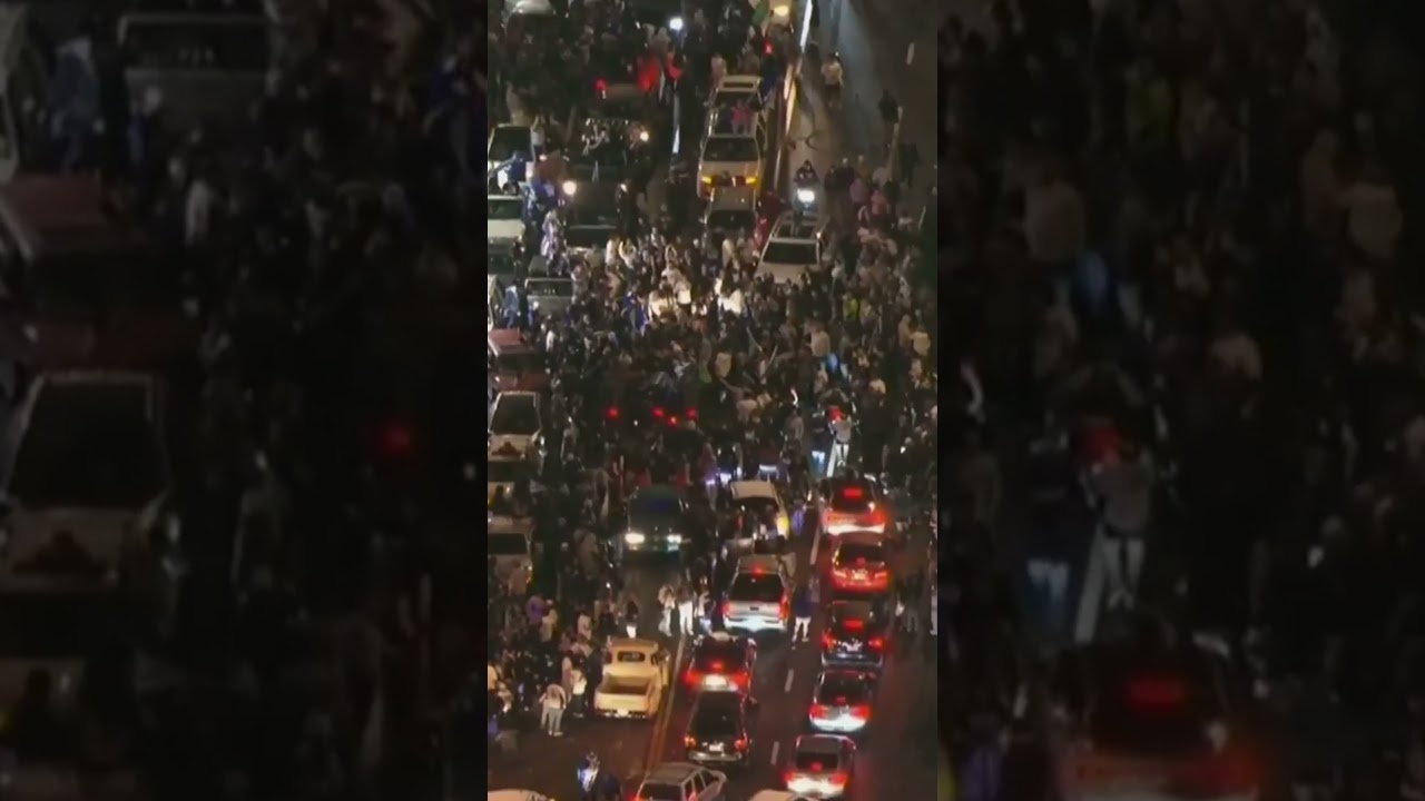 Dodger fans storm the streets of Los Angeles after World Series win #mlb #baseball