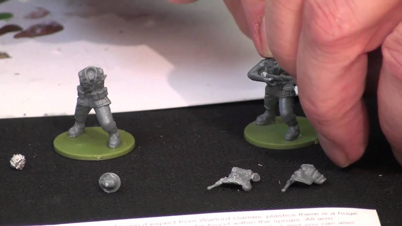 Unboxing 28mm Plastic WWII Germans from Bolt Action (Warlord Games)