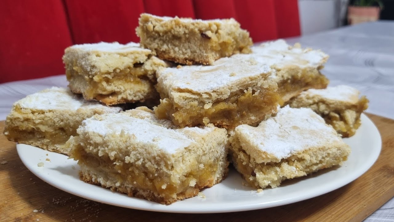 Plăcintă Tradițională cu Mere 🍎(Rețetă Veche) #family #apple #applecakes #applepie #viral  #cooking