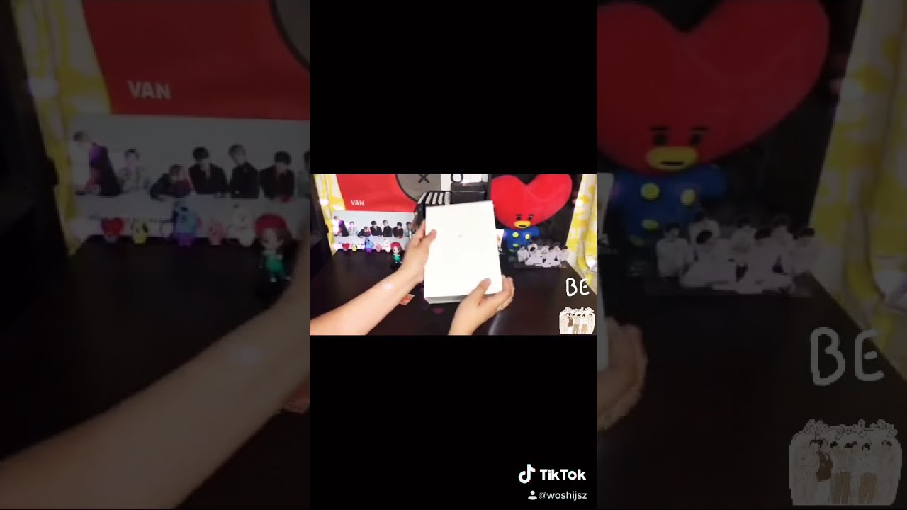 BE Deluxe Album Unboxing