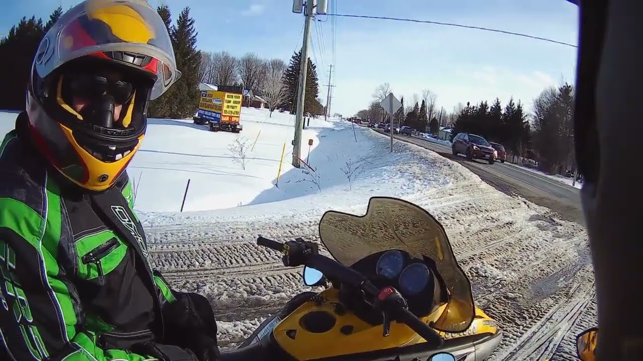 Last snowmobile ride of the 21/22 season. OFSC trails Midland Ontario