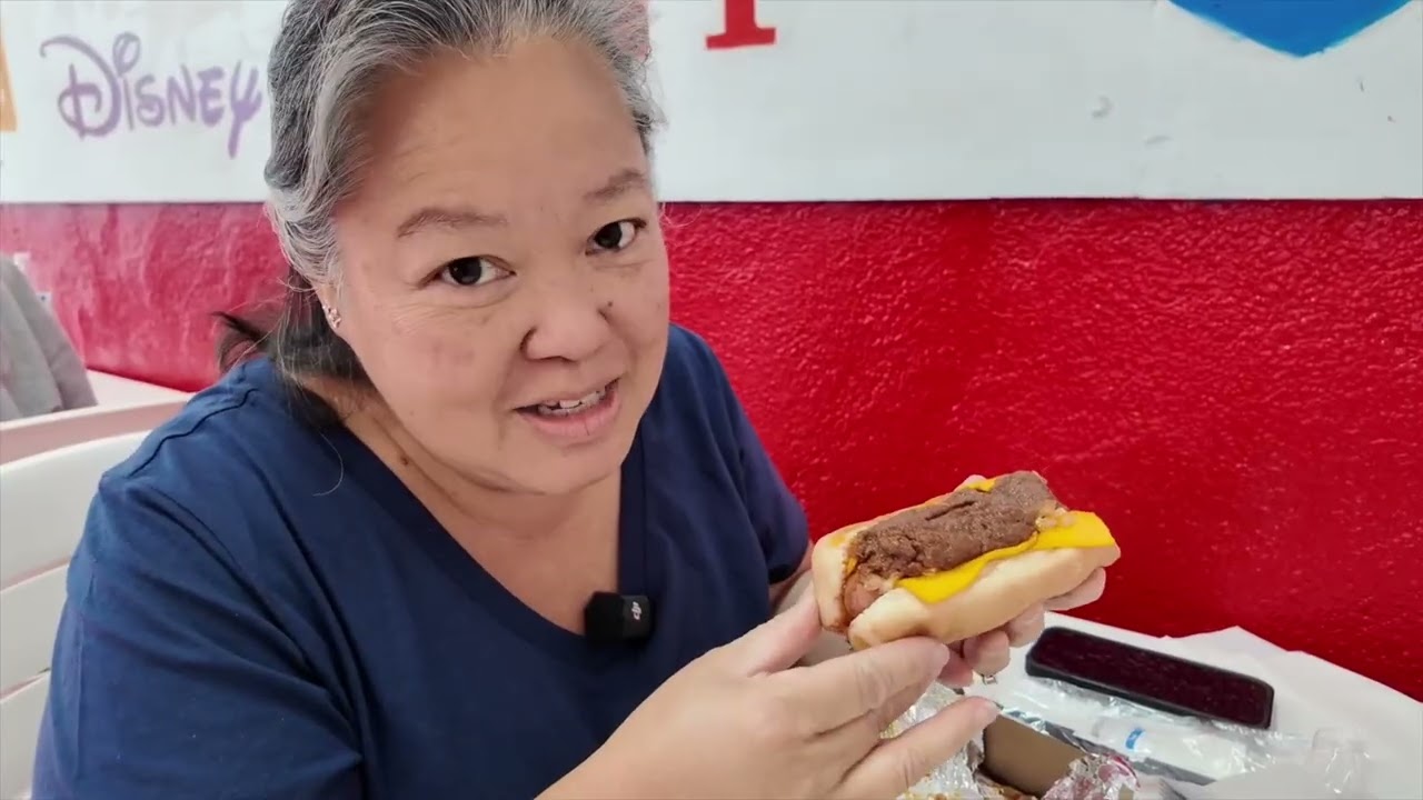 MUST TRY EATS when in LA | Bob's Big Boy - Pink's - Tito's