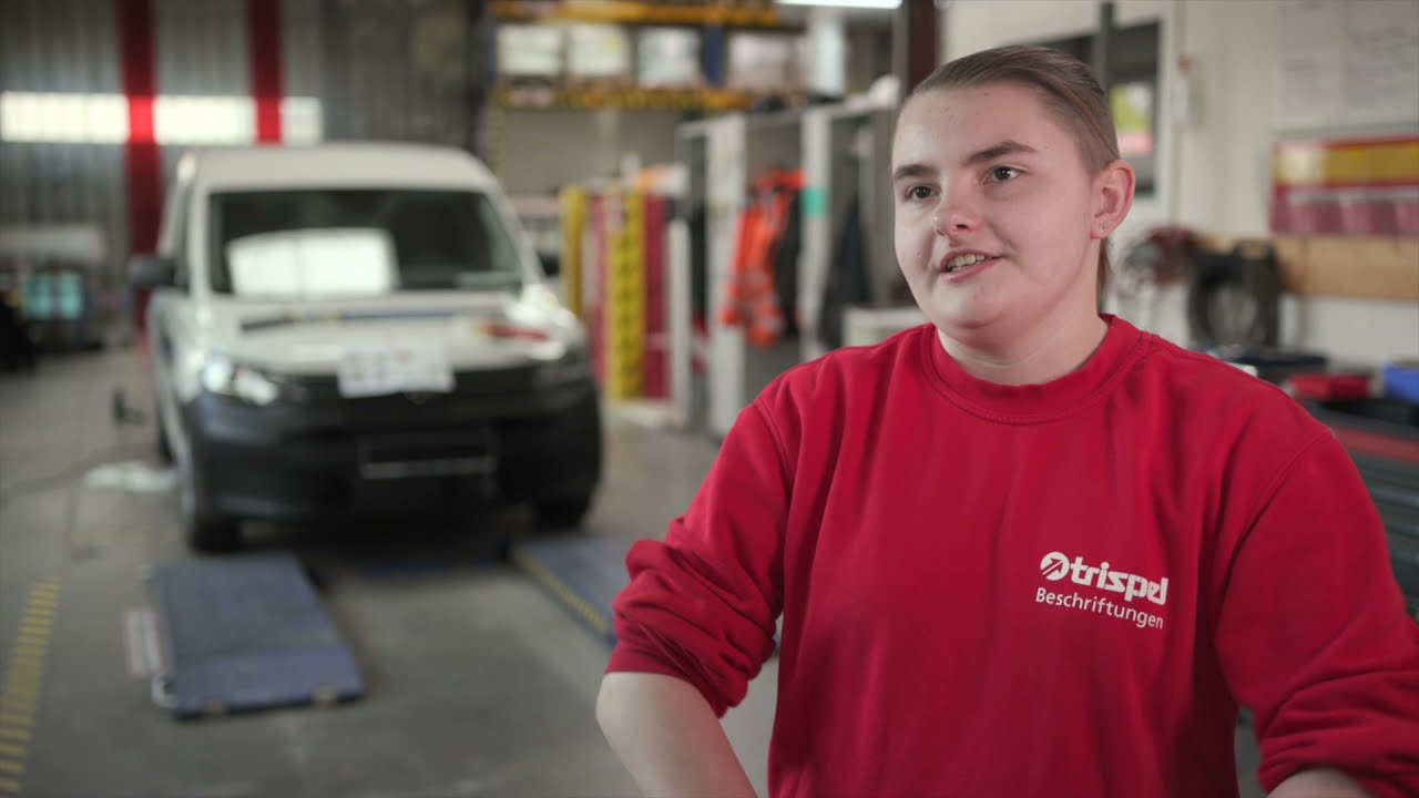 Ausbildung I Schilder- und Lichtreklameherstellerin I Celle I Moin Future