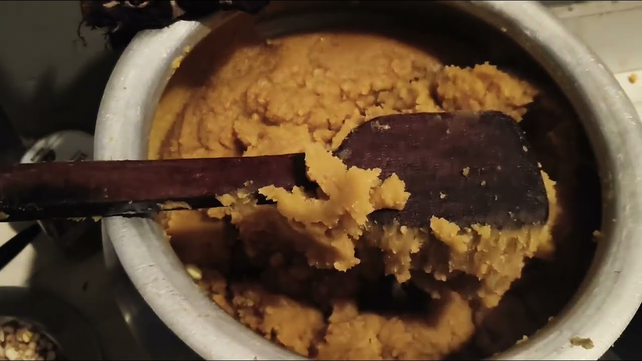 Shabe barat special chane ki daal ki halva 😋👌🏻