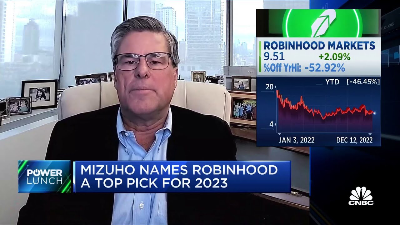 Three-Stock Lunch: HOOD, BBWI & NFLX