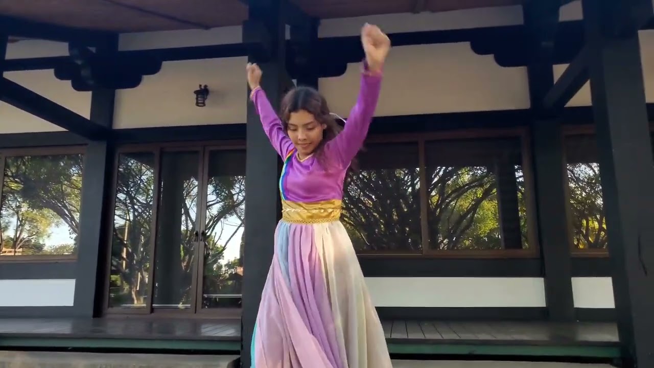 Averly Morillo- MESÍAS/ DANZA- cinthia Castillo.