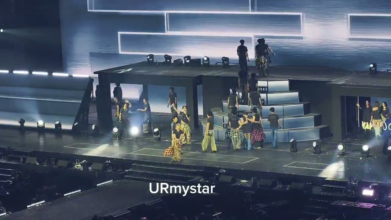 มันกันสุดๆ ไม่รู้จะถ่ายใครเลย ช่วงท้าย #RISERCONCERTD1