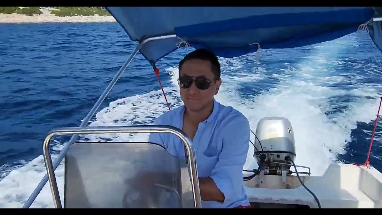 Kefalonia Fiskardo Foki beach boat rent 2022