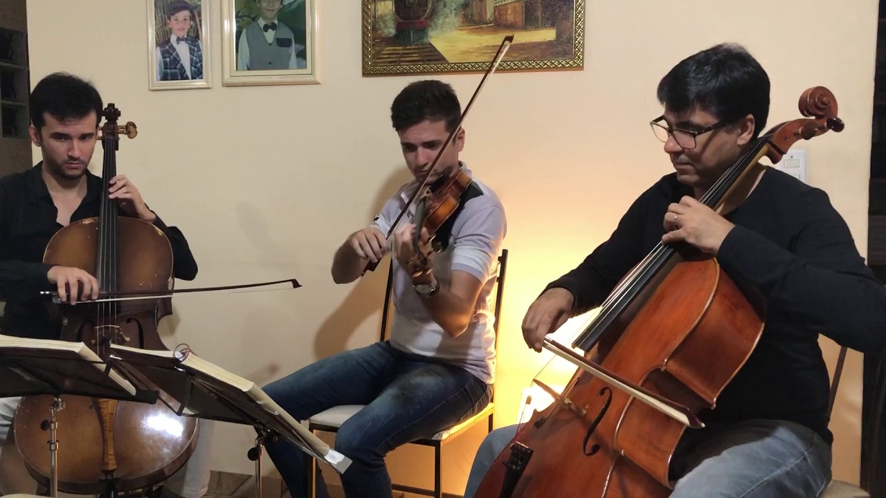 CCB - Hino 360 - Do mal apartados devemos estar - Trio de Cordas - Hinário 5