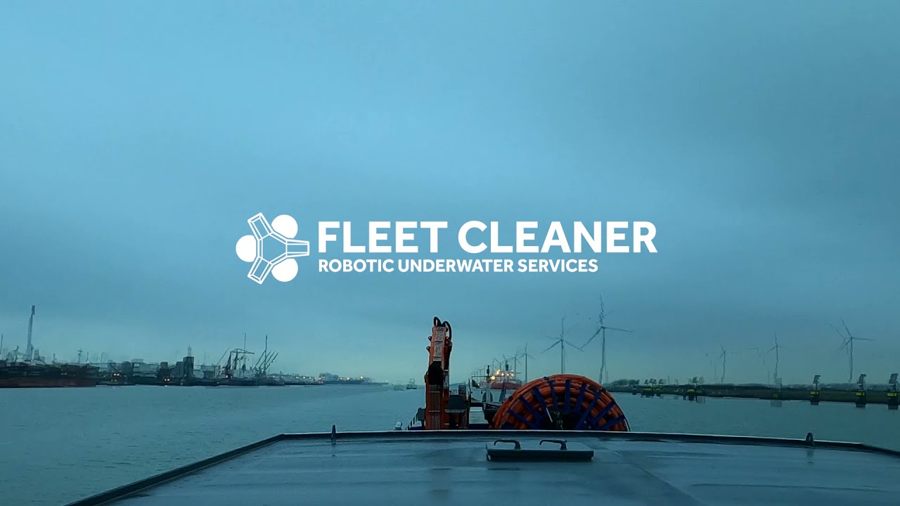 Fleet Cleaner - Robotic underwater services during loading and unloading