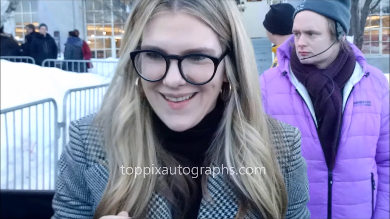 Lily Rabe signs autographs for TopPix