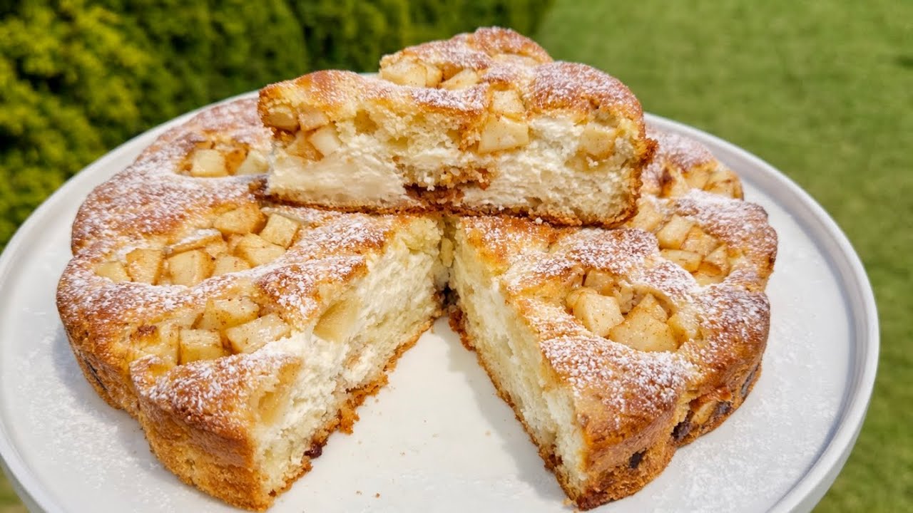 Если вы любите яблоки и рикотту, то этот торт вас просто покорит 🤩 Очень простой и вкусный.