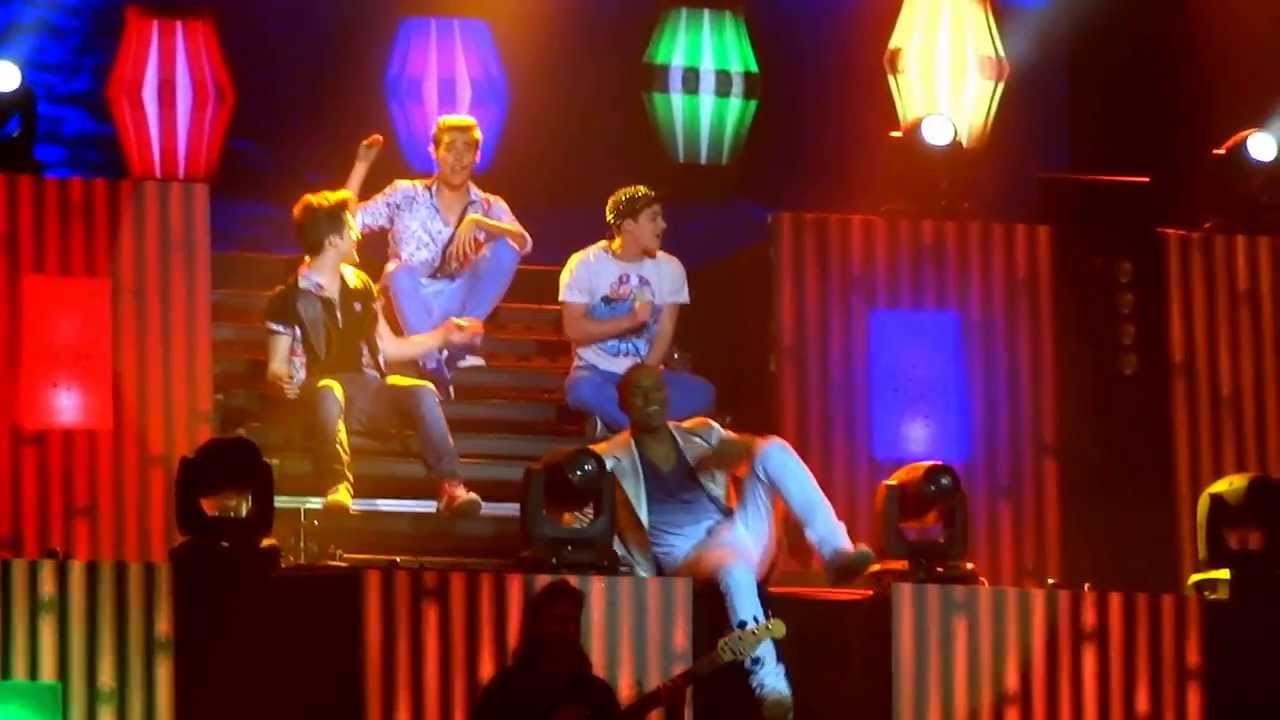 Te fazer feliz - Violetta en Vivo Chile 2013