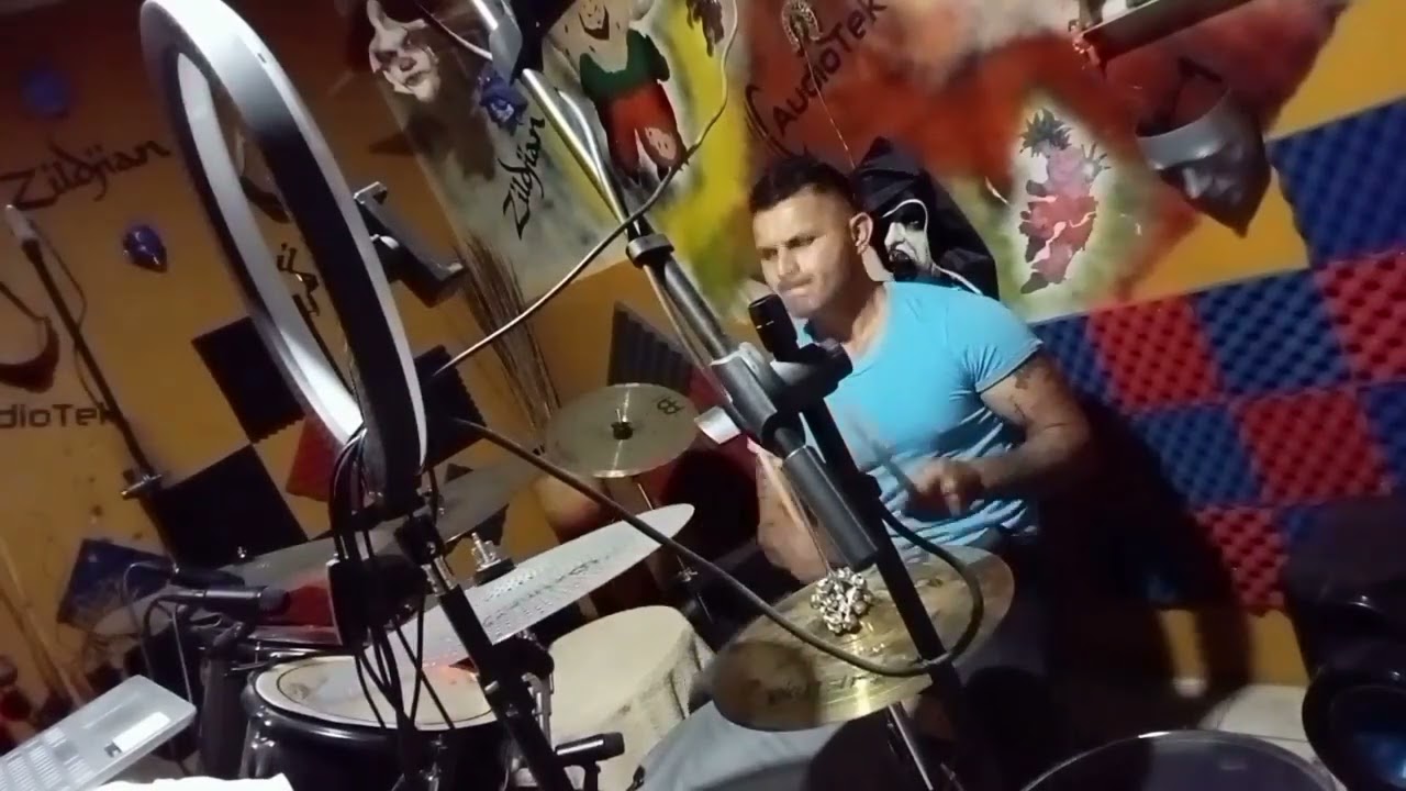 The Cranberries - Zombie sin derecho de autor ni música original drum cover 