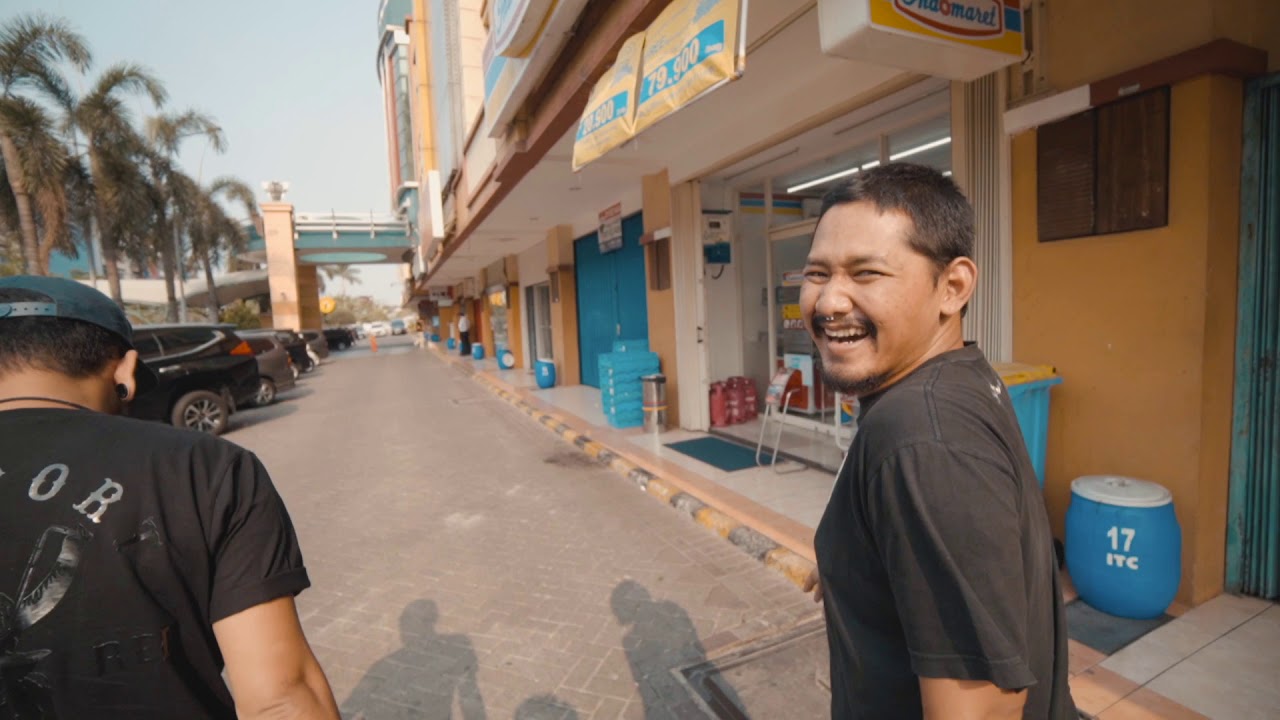Jamet Govlog (24) - Walking-Walking at ITC Fatmawati (Bersama Alitt Susanto) #DiaryJamet