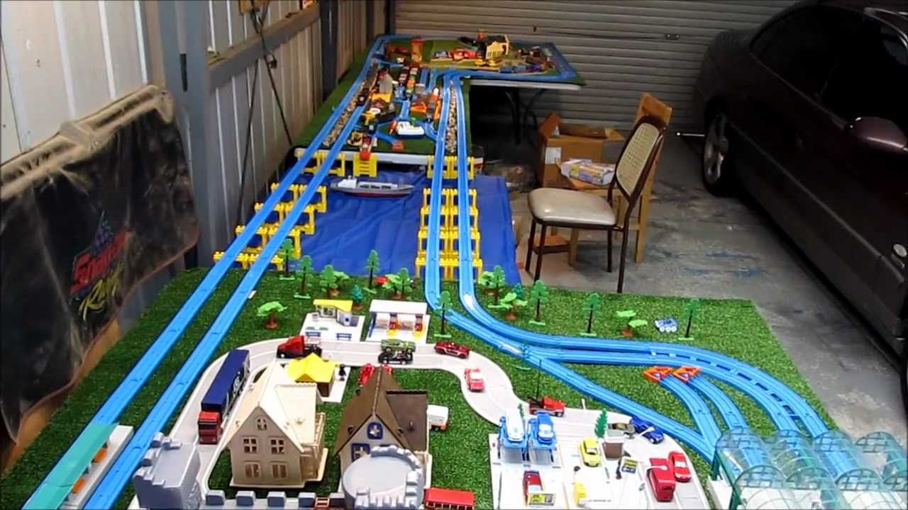 Обзор распаковки и первого запуска Trackmaster Donald.
