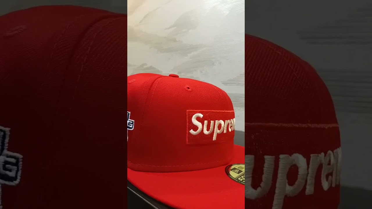 Supreme x New Era No Comp cap FW21